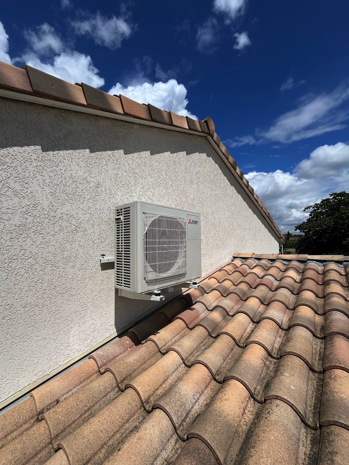 Installer une climatisation gainable silencieuse et économique pour maison à L'Isle-Jourdain 32600