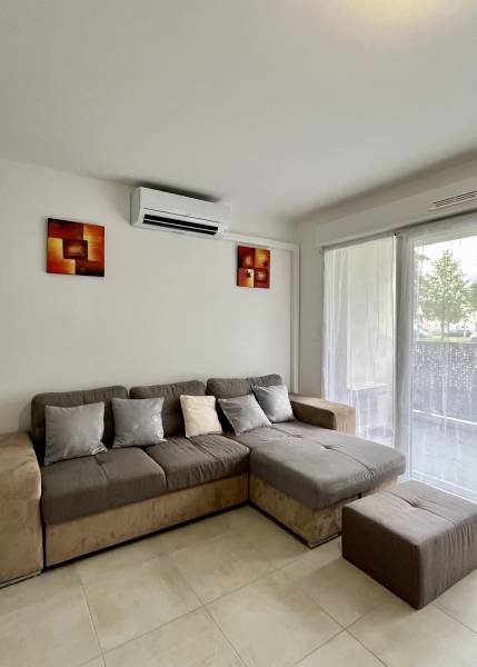 Installation d'une climatisation réversible Mitsubishi dans un appartement à Colomiers près de Toulouse